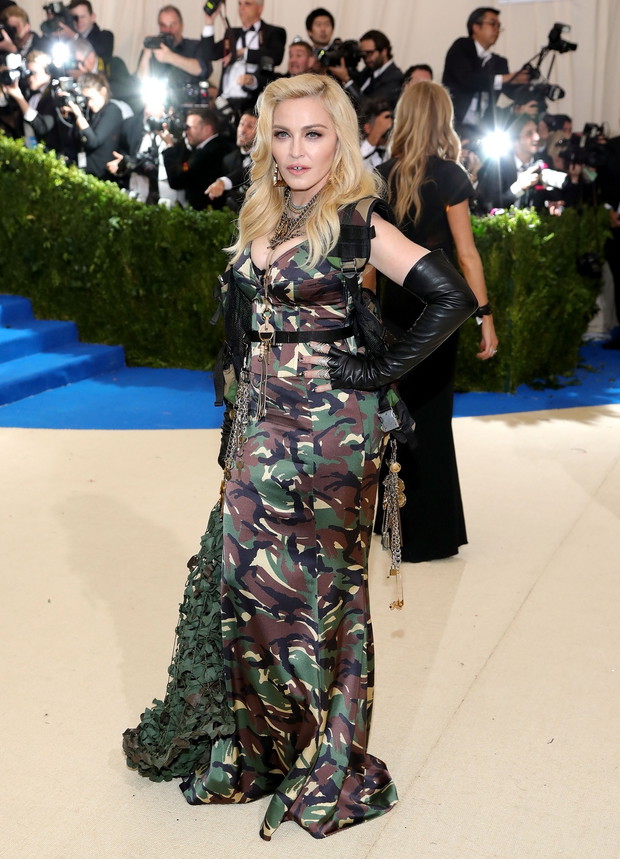 Madonna w kreacji Moschino na Met Gala 2017