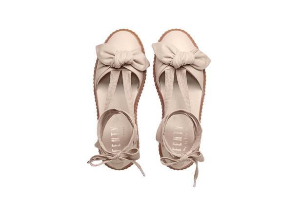 Nowy model butów Fenty Puma Creeper Bow Sandal