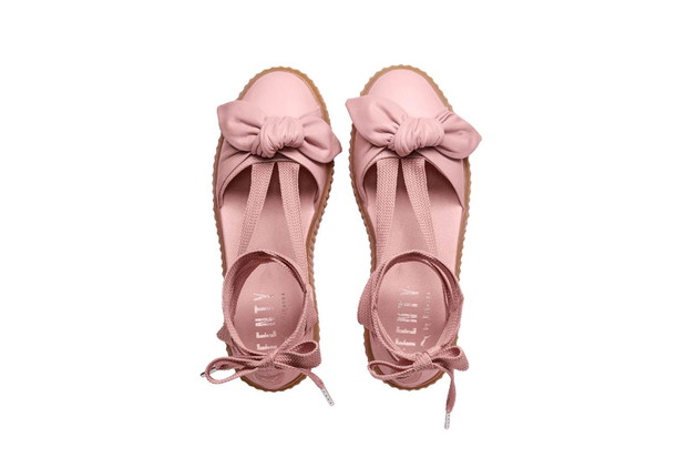 Nowy model butów Fenty Puma Creeper Bow Sandal