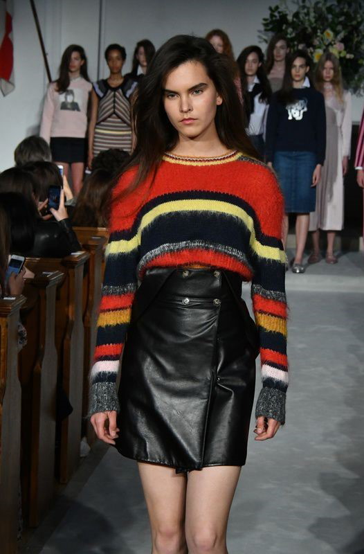 Pokaz kolekcji ALEXACHUNG Pre-Fall 2017