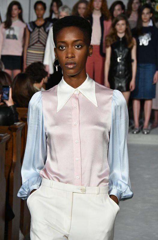 Pokaz kolekcji ALEXACHUNG Pre-Fall 2017