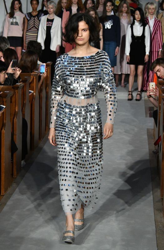 Pokaz kolekcji ALEXACHUNG Pre-Fall 2017
