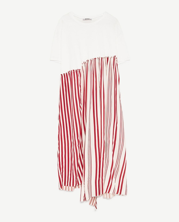Sukienka w paski z białym t-shirtem z Zary