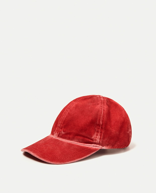 Zara - wyprzedaż 2017: czapka z efektem sprania, 39,90 PLN