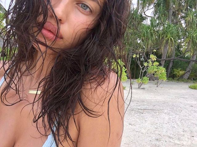 Irina Shayk i Bradley Cooper odpoczywają na zasłużonych wakacjach