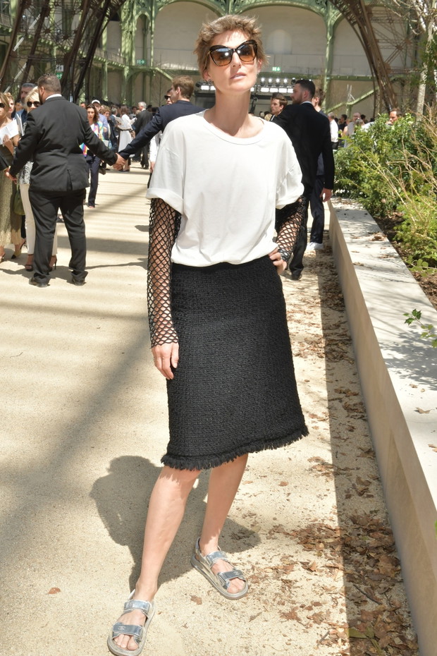 Stella Tennant na pokazie Chanel haute couture jesień-zima 2017/2018