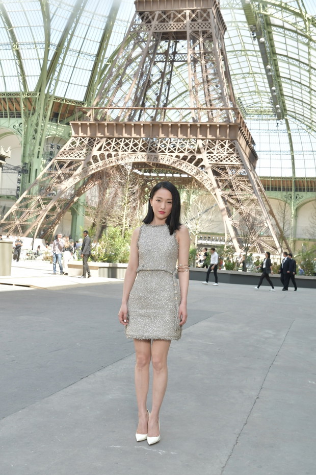 Zhou Xun na pokazie Chanel haute couture jesień-zima 2017/2018