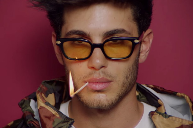 Fai Khadra w teledysku Charli XCX „Boys