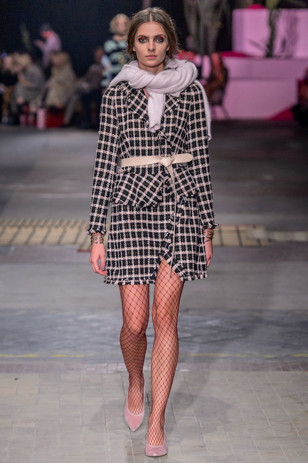 56_Bizuu070917_web_fotFilipOkopny_FashionImages