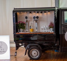 Wino od chłopaków - pierwszy prosecco van w Polsce