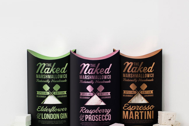 Marshmallows z dodatkiem alkoholu to pomysł brytyjskiej firmy The Naked Marshmallow Co.