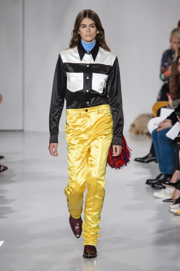 Kaia Gerber, córka CIndy Crawford, debiutuje na wybiegu w trakcie New York Fashion Week!