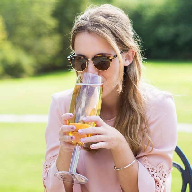 Kieliszek do Prosecco o pojemności 750 ml