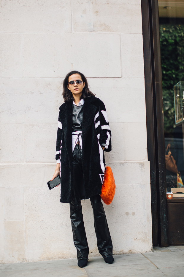 Moda uliczna na London Fashion Week wiosna-lato 2018