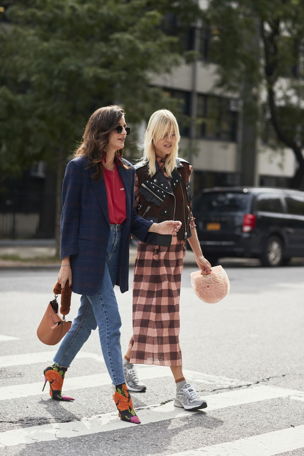 Moda uliczna New York Fashion Week wiosna-lato 2018