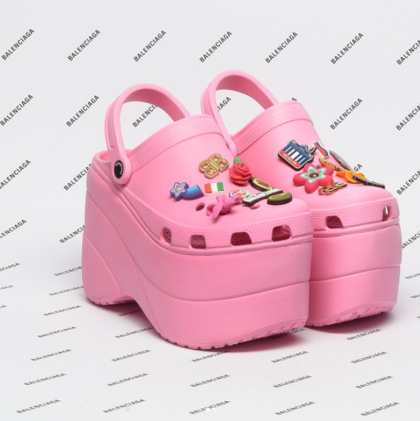 Crocsy na wybiegu u Balenciagi wiosna-lato 2018