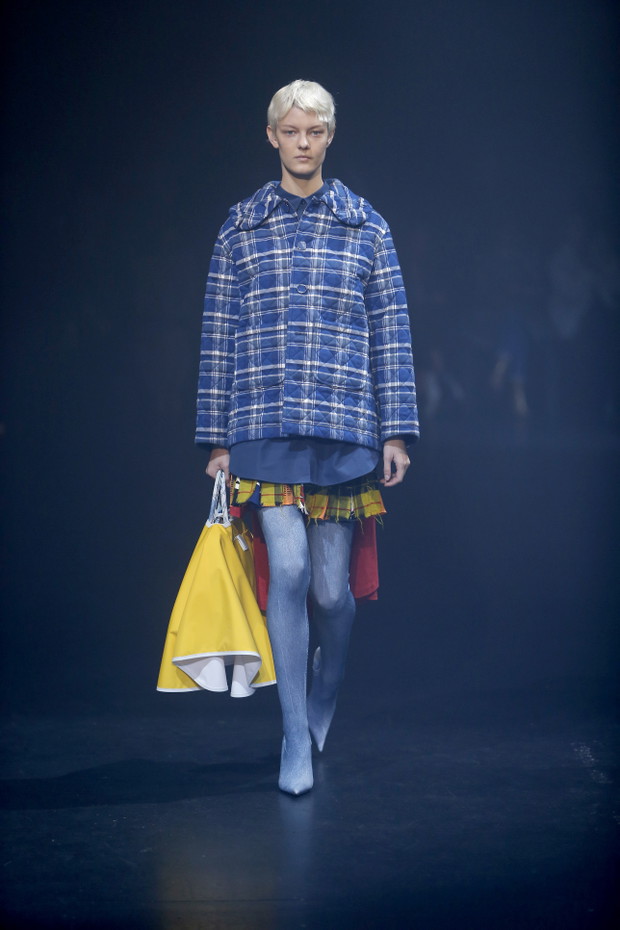 Balenciaga - projekty z kolekcji wiosna-lato 2018