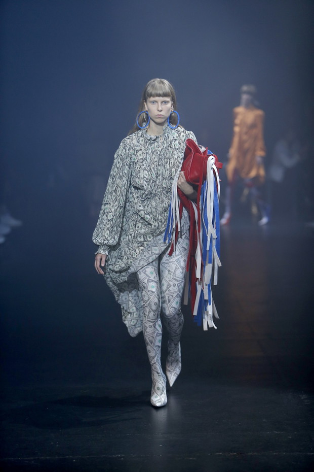 Balenciaga - projekty z kolekcji wiosna-lato 2018
