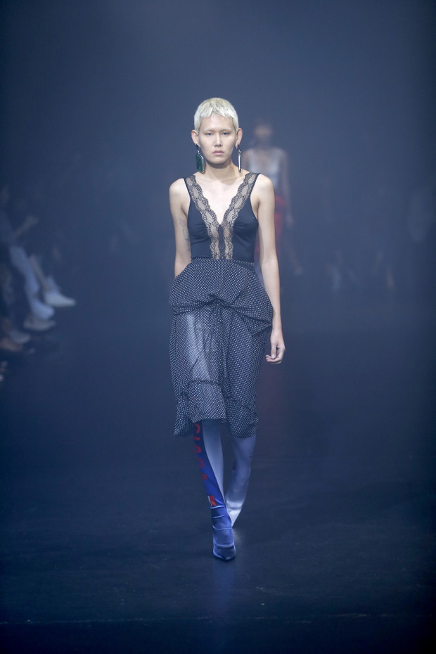 Balenciaga - projekty z kolekcji wiosna-lato 2018