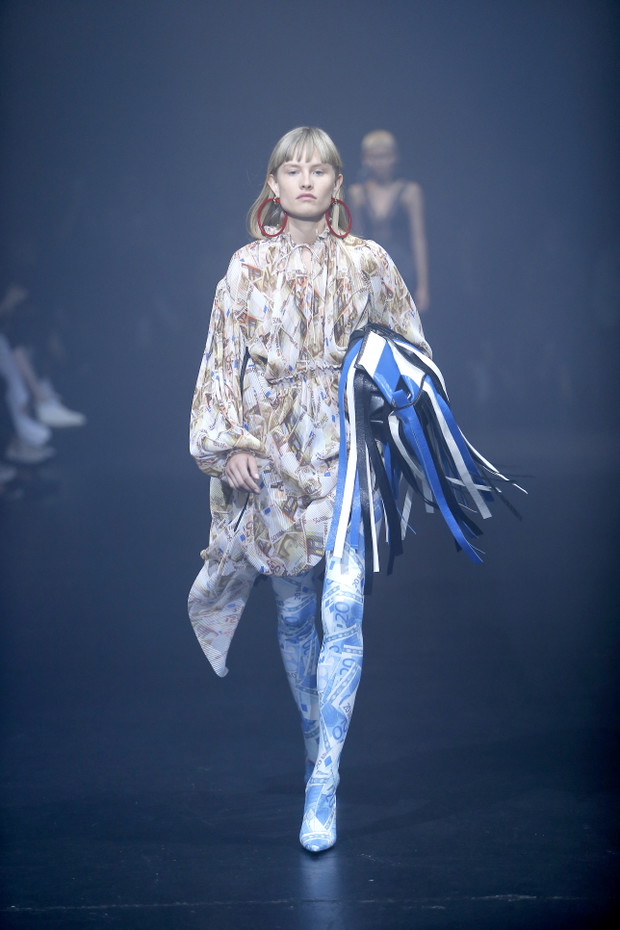 Balenciaga - projekty z kolekcji wiosna-lato 2018