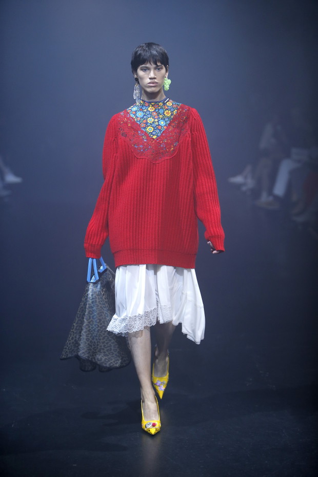 Balenciaga - projekty z kolekcji wiosna-lato 2018