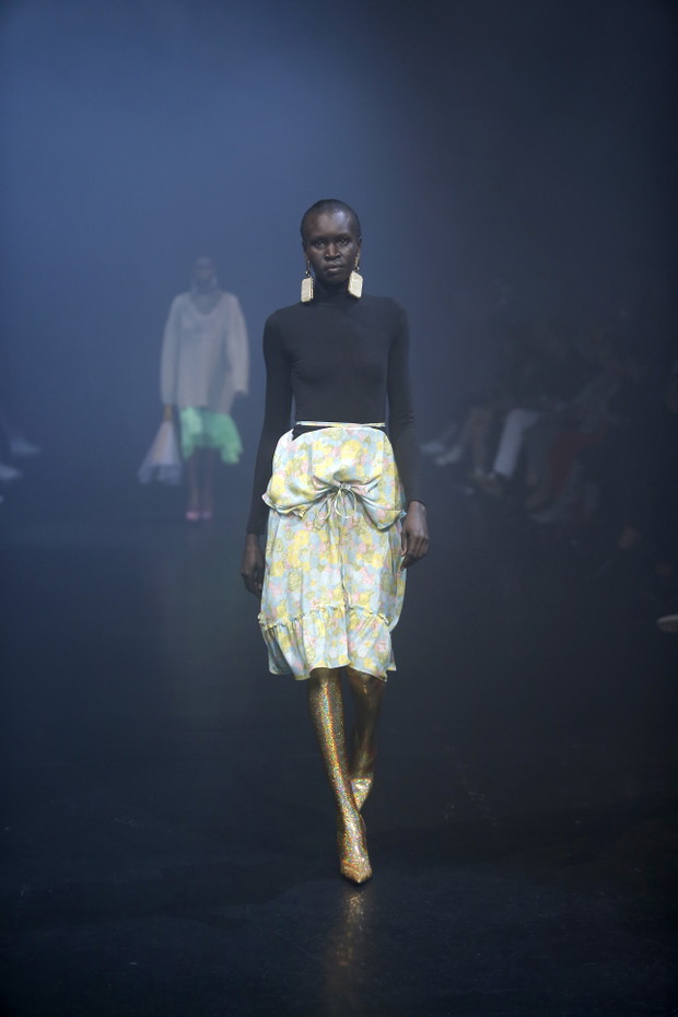 Balenciaga - projekty z kolekcji wiosna-lato 2018