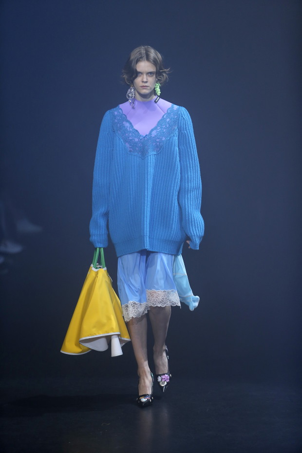 Balenciaga - projekty z kolekcji wiosna-lato 2018