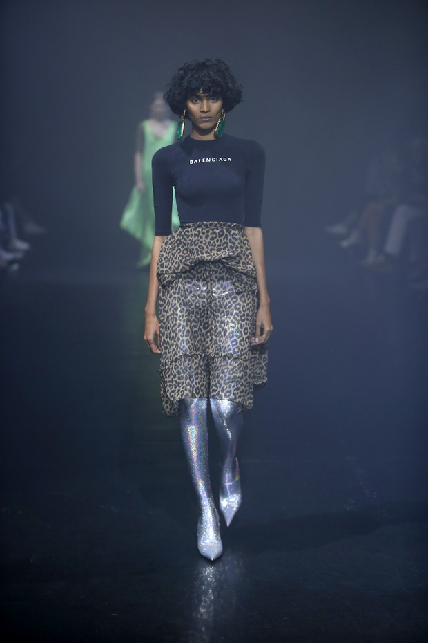 Balenciaga - projekty z kolekcji wiosna-lato 2018