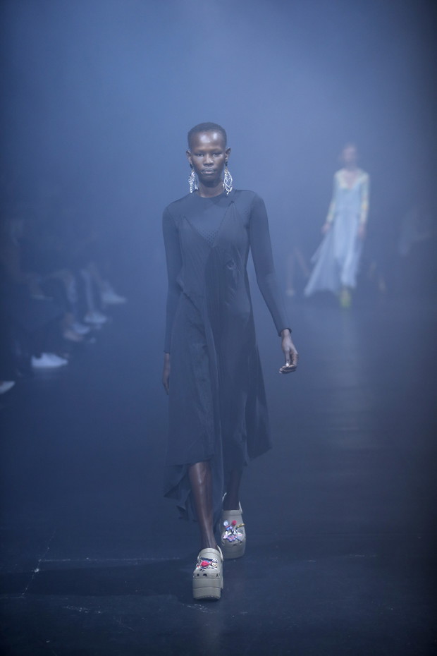 Balenciaga - projekty z kolekcji wiosna-lato 2018