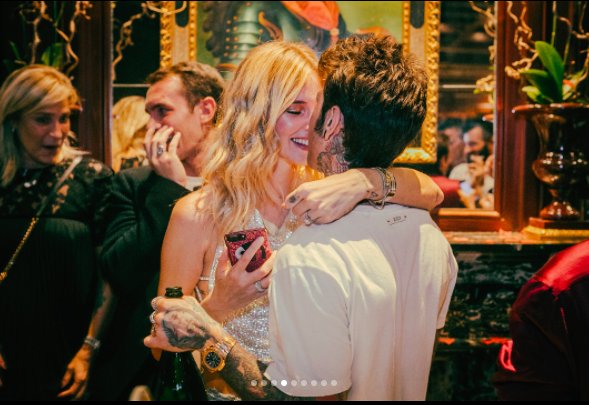 Chiara Ferragni i Fedez podczas imprezy urodzinowej rapera