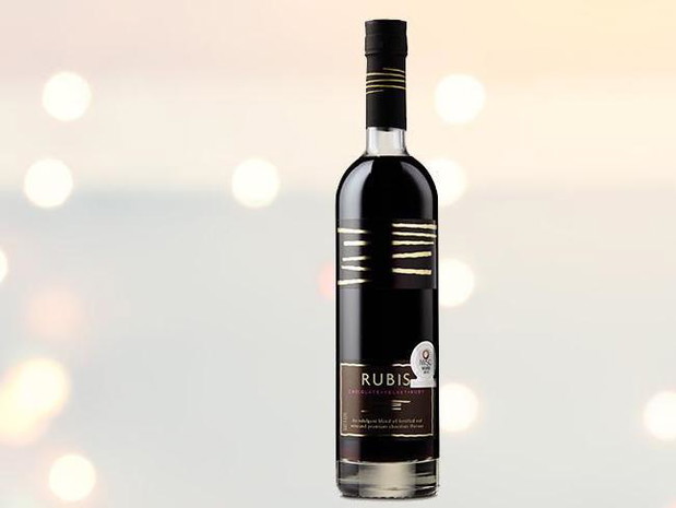 Czekoladowe wino Rubis kosztuje około 10 funtów, czyli niecałe 50 zł