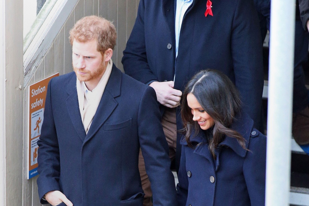 Książę Harry i Meghan Markle chętnie okazują sobie uczucia publicznie.