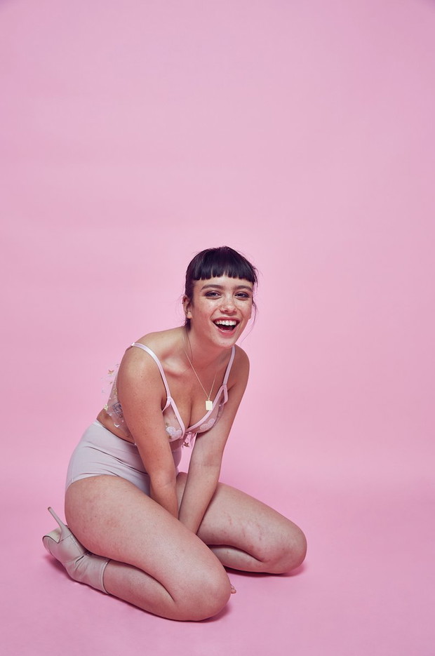 Emily w kampanii Missguided #makeyourmark