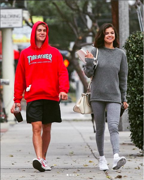 Justin Bieber i Selena Gomez pracują nad odbudowaniem relacji