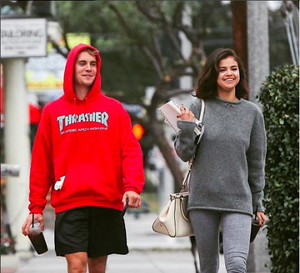 Justin Bieber i Selena Gomez pracują nad odbudowaniem relacji