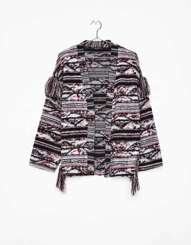 Kurtka Bershka 99,90 zł z 139 zł