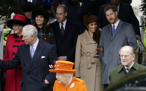 Meghan Markle na świątecznym spacerze w towarzystwie rodziny królewskiej