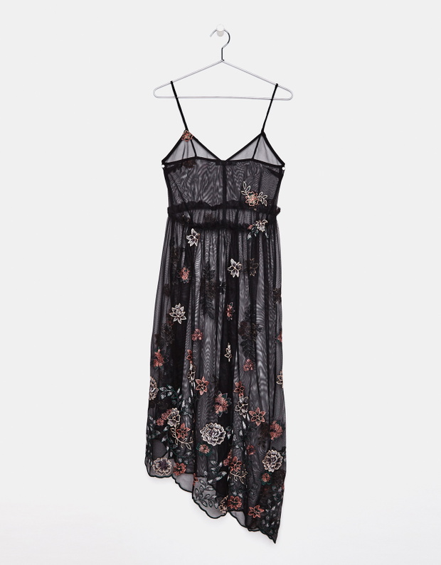 Sukienka Bershka 69,90 zł z 109 zł