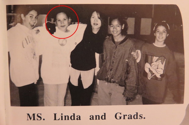 11-letnia Meghan Markle z kolegami ze szkoły Hollywood Little Red School House.