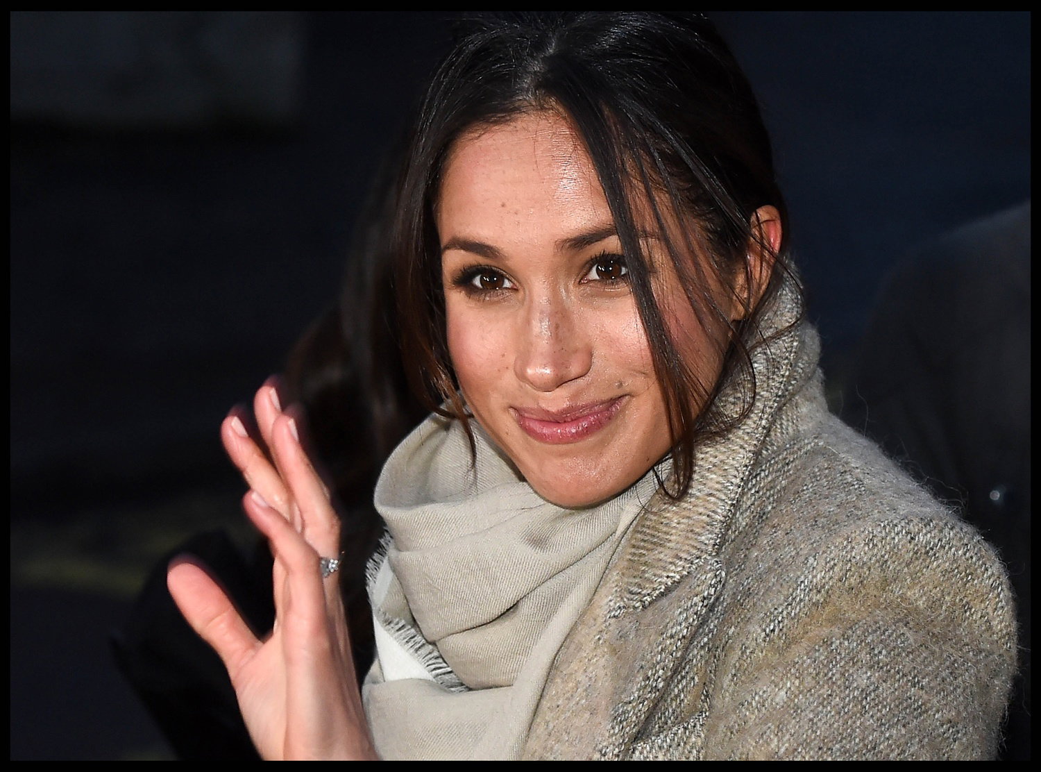 Meghan markle łatwo nawiązuje nowe znajomości i szybko się zaprzyjaźnia.