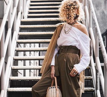 Renata Jazdzyk prowadzi swego bloga Vens Wife Style po polsku i po angielsku.