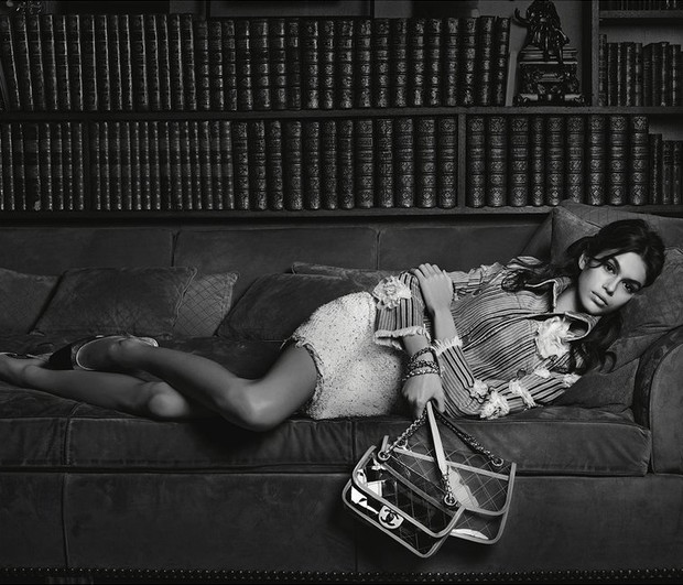 Mama modelki, czyli Cindy Crawford zaczynała karierę w trochę późniejszym wieku niż jej córka.