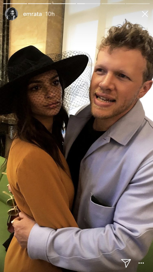 Para spotyka się od zaledwie kilku tygodni. Wcześniej Ratajkowski związana była przez trzy lata z producentem Jeffem Magidem.
