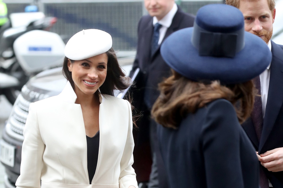 Meghan Markle i Kate Middleton pojawiły się na uroczystości Commonwealth Day Services w bardzo podobnych sukienkach.