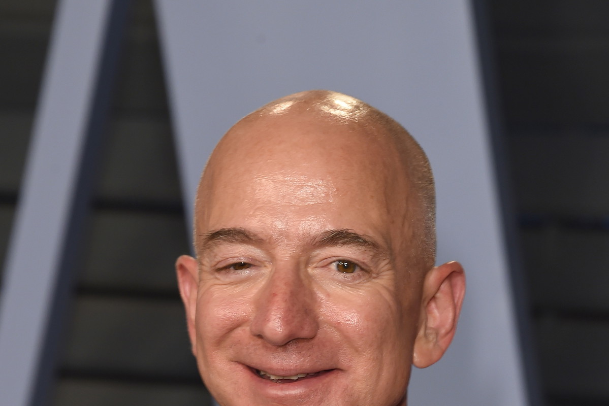Jeff Bezos, czyli najbogatszy człowiek na świecie według rankingu Forbesa