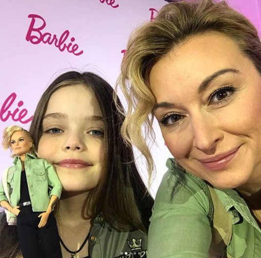 Martyna Wojciechowska jest nie tylko pierwszą Polką, ale tez pierwszą kobietą spoza USA wyróżnioną własną Barbie.