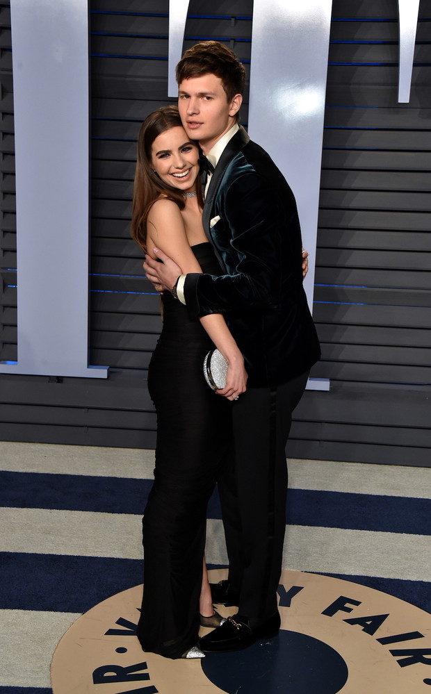 Oscary 2018 after party Vanity Fair: Ansel Elgort i Violetta Komyshan