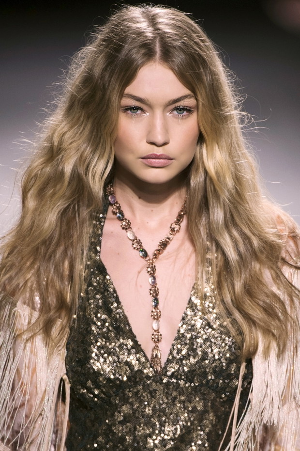 Kremowy blond