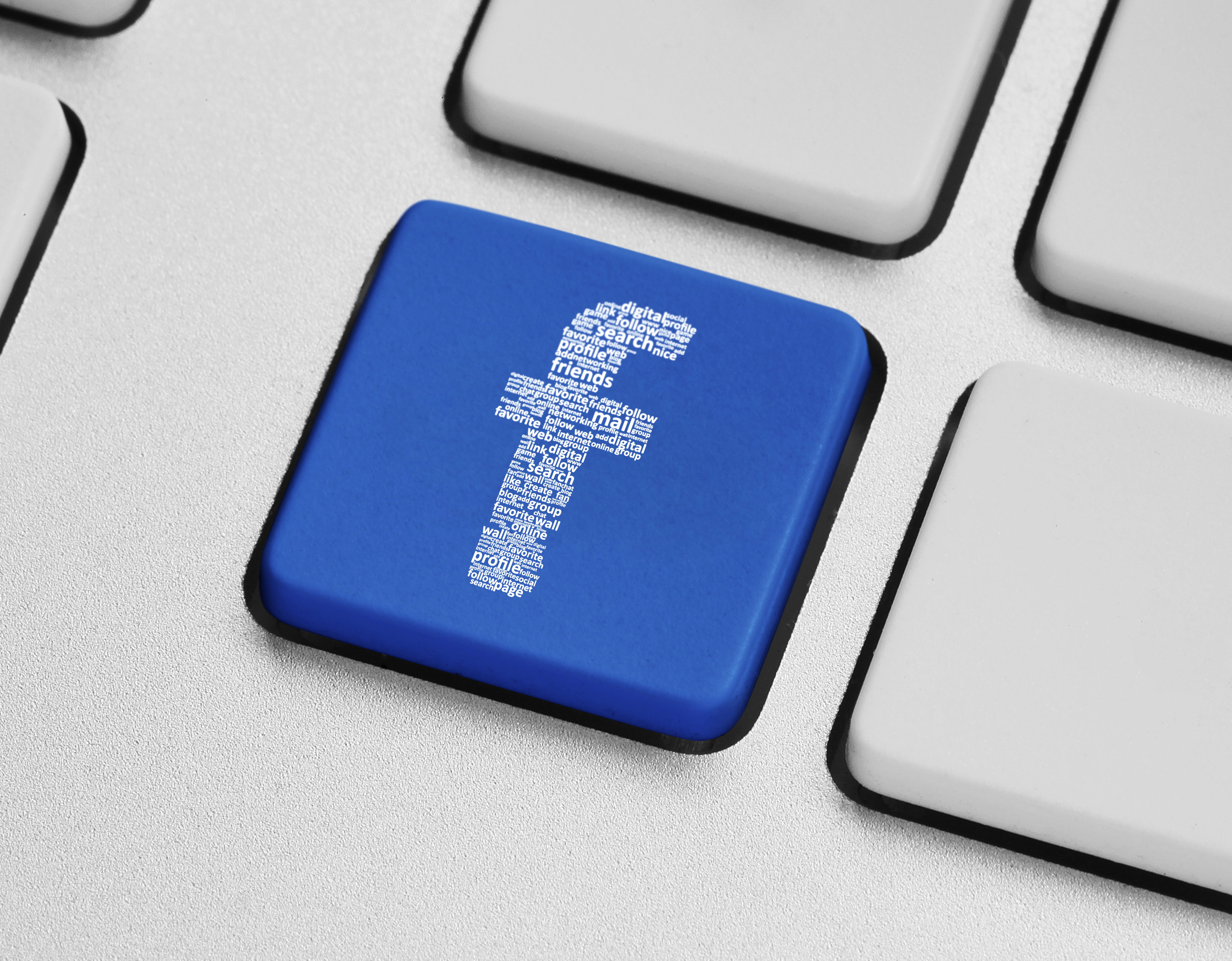 Macie konto na Facebooku? Możecie sprawdzić, czy Cambridge Analytica wykorzystała Wasze dane!