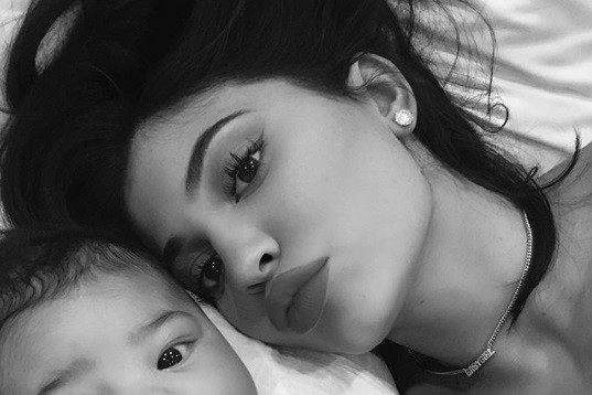 kylie-jenner-stormi-webster